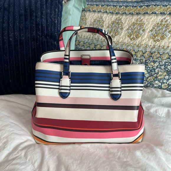 Kate Spade | Laurel Way Berber Striped Crossbody Purse With Matching Wallet EUC - Picture 3 of 11